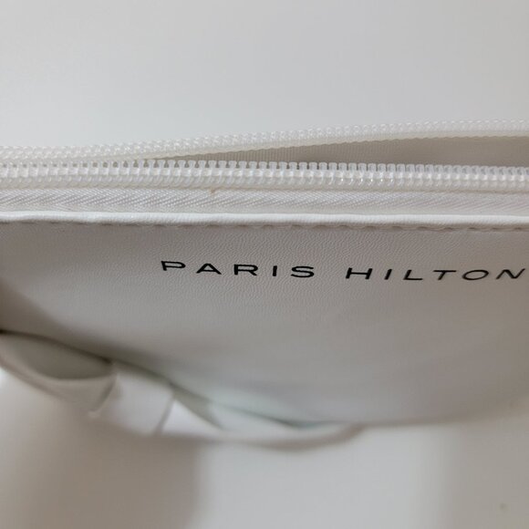NWT Paris Hilton White Wristlet Pouch Bow Detail - Picture 9 of 13